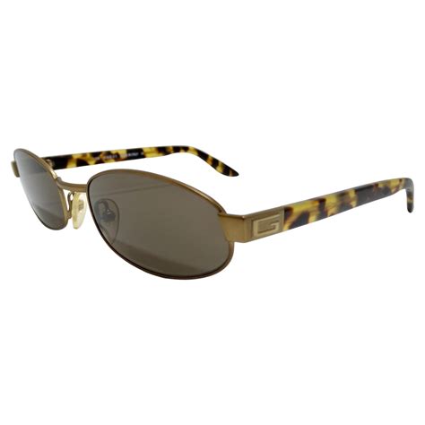 gucci small alligator sunglass cover|Oval.